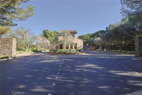 Tiny photo for 6 Cavaillon, Newport Coast, CA 92657 (MLS # OC26000637)