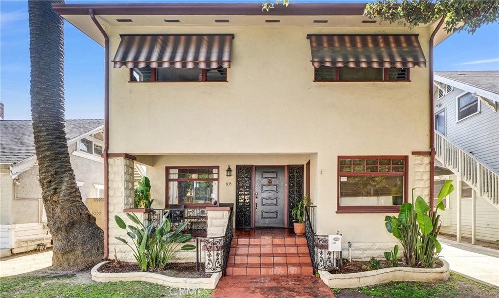 835 French Street, Santa Ana CA 92701