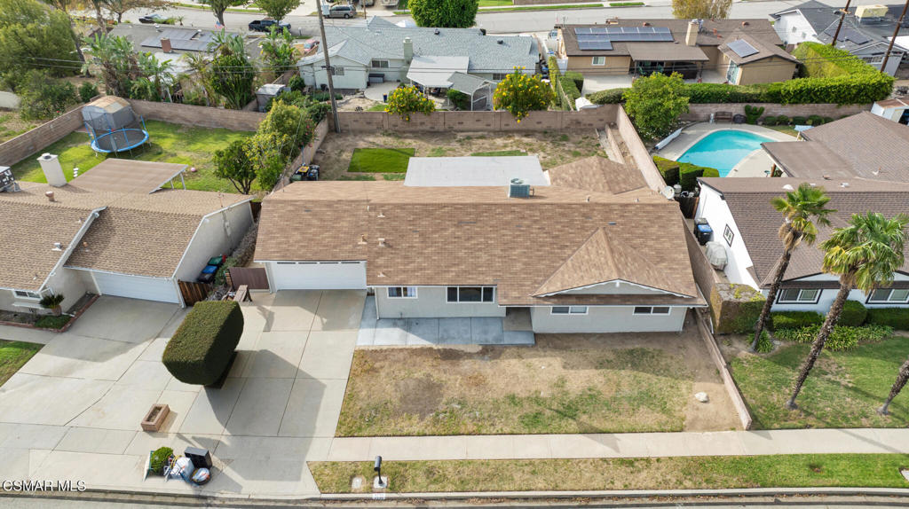 Belwood-102 - 102 - Residential