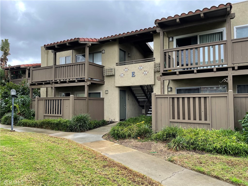 1345 Cabrillo Park Dr. E13