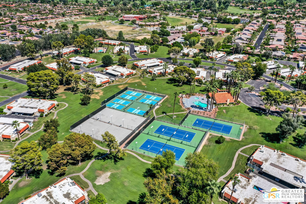 Mountain View Villas - Residential