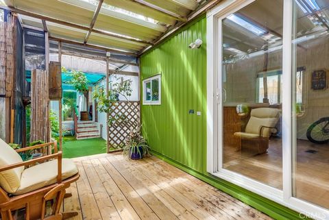 18 Cottonwood Lane Seal Beach CA 90720