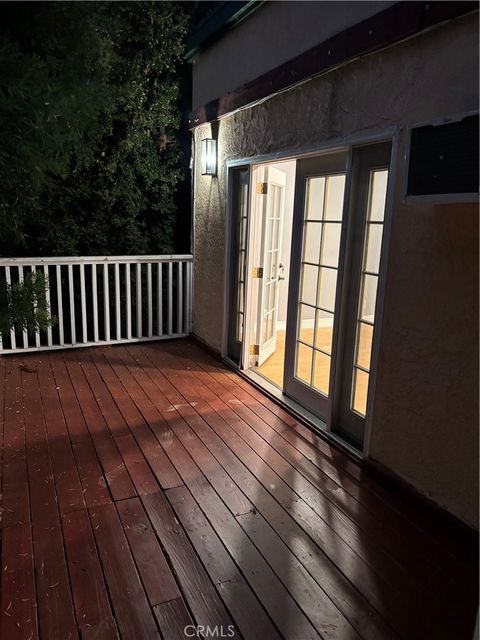 Photo of 9031 Phyllis Avenue #6, West Hollywood, CA 90069 (MLS # SR25155102)