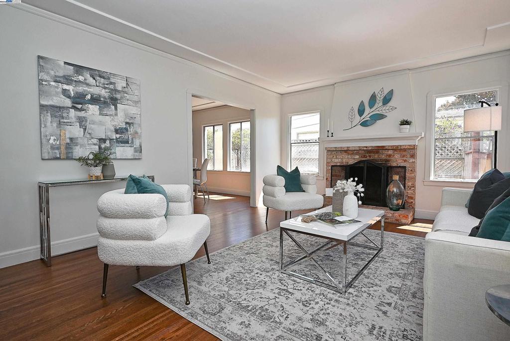 WEST END - Residential