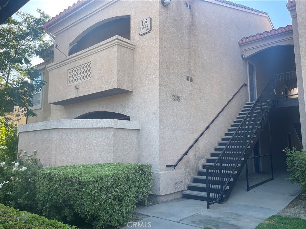 Beautiful Condominium in Gated Community in Canyon Crest! Ground Floor Unit with Rare Enclosed Garage!!
* 2 Bedrooms
* 2 Bathrooms
* 1,121 Sq Ft
* 1 Car Enclosed Garage & 1 Assigned Carport Included
* All Hard Floors
* Downstairs Unit
* Inside Landry Hookups
* Water & Trash Included
* Community Pool & Spa
* Tennis Courts
* Gym
* Clubhouse
* BBQ
* Conference Rooms
* Gated Community
* Near UCR
* Close to Shopping & Transportation
* Please - No pets or smokers
**Rent can be $2,500 if tenants would pay the first $100 of each repair, with a maximum of $1,200 per year**
Note: All WSR Real Estate residents are enrolled in the Resident Benefits Package (RBP) for $49.95/month which includes renters insurance, credit building to help boost your credit score with timely rent payments, $1M Identity Protection, HVAC air filter delivery (for applicable properties), move-in concierge service making utility connection and home service setup a breeze during your move-in, our best-in-class resident rewards program, and much more! More details upon application.