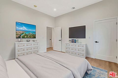 Tiny photo for 11108 Norris Avenue, Pacoima, CA 91331 (MLS # 25603977)