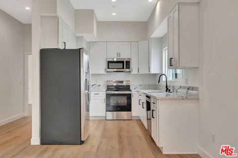 Tiny photo for 11108 Norris Avenue, Pacoima, CA 91331 (MLS # 25603977)