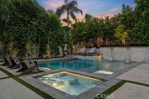 Photo of 5 Wild Rose Pl Pl, Aliso Viejo, CA 92656 (MLS # OC26082509)