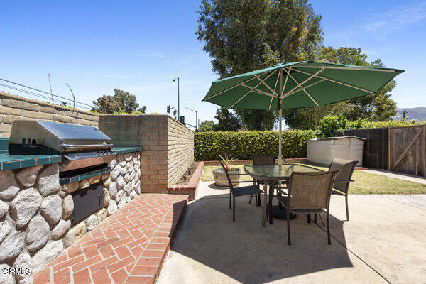 Pinetree - 3175 - Residential