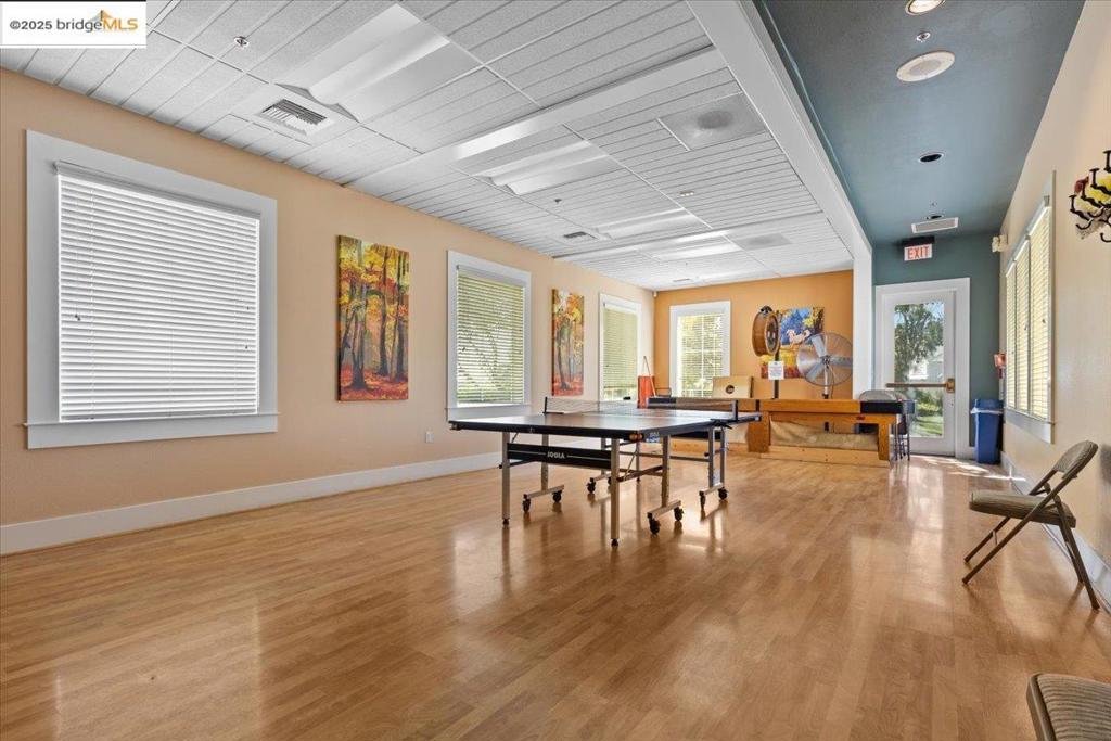 SUMMERSET 2 - Residential