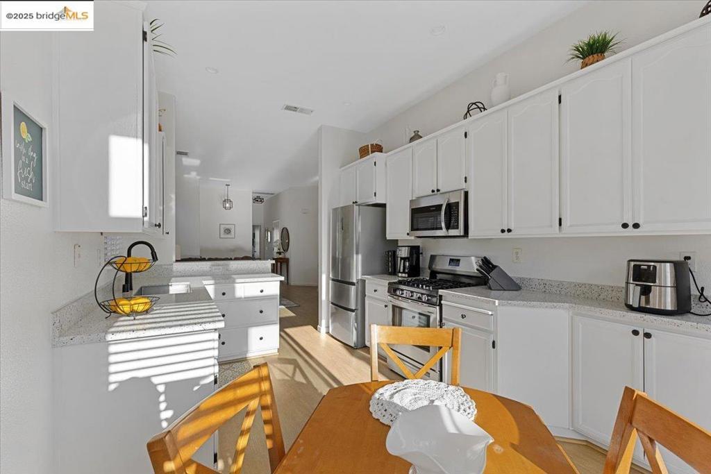 SUMMERSET 2 - Residential