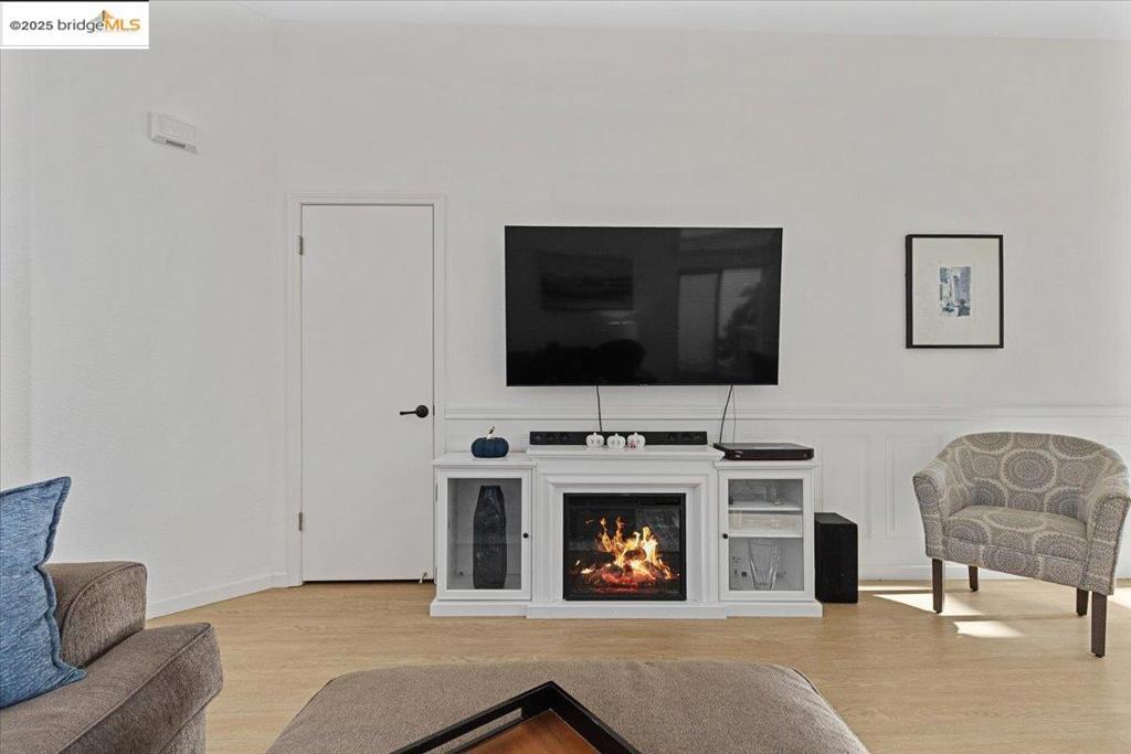 SUMMERSET 2 - Residential