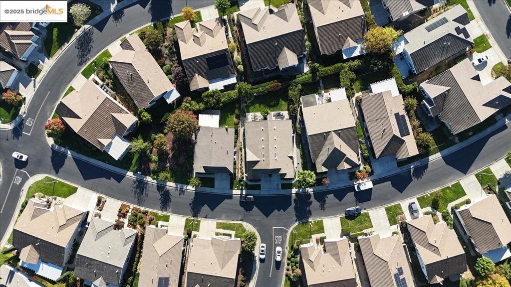 SUMMERSET 2 - Residential