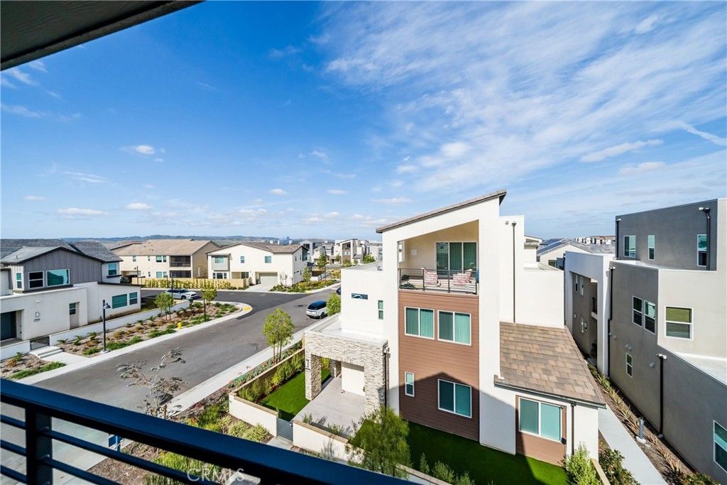 listing image 130720114886923114608