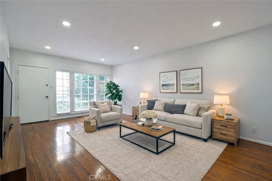 Beautiful and private oversized 1-bedroom home with its own private garden, plus a spacious den/dining room that can be used as a second bedroom or office. This bright and comfortable unit is perfectly located just minutes from Rodeo Drive, Beverly Hills shopping, and some of the best restaurants in the city. Enjoy the convenience of in-unit washer/dryer and one covered parking space. A rare Beverly Hills find offering flexibility, charm, and unbeatable walkability.