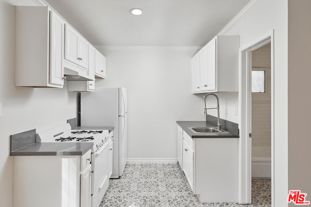 Properties 3 2636 Kansas Avenue 8A