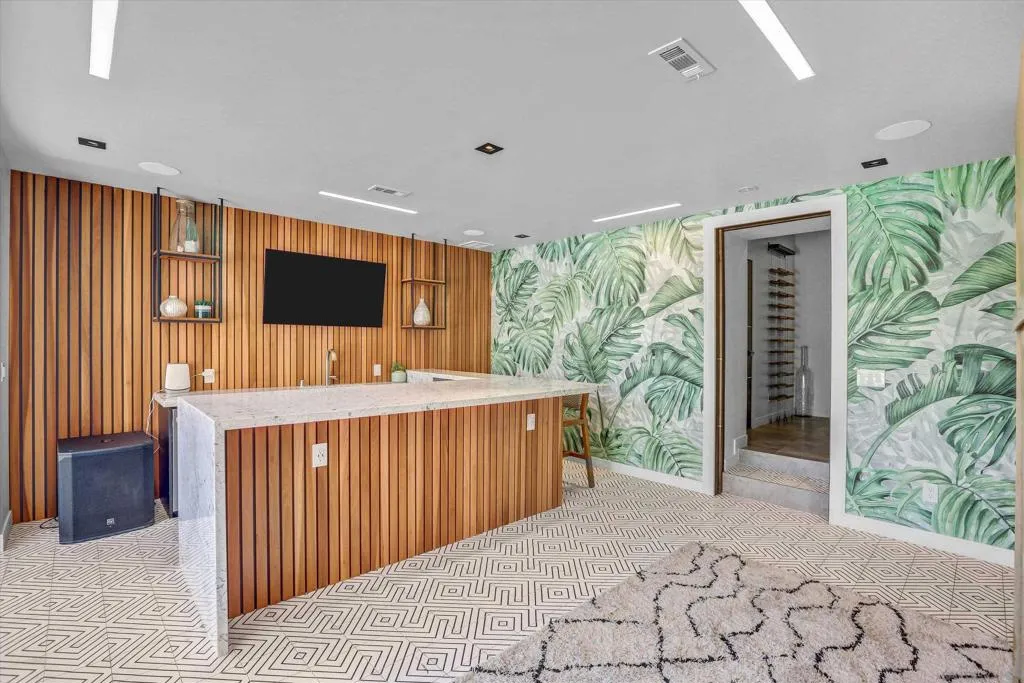 San Diego, California 92110, United States, 3 Bedrooms Bedrooms, ,4 BathroomsBathrooms,Residential,Active,92062