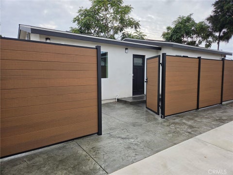 Photo of 240 S Arizona AVE, Los Angeles, CA 90022 (MLS # DW26208598)