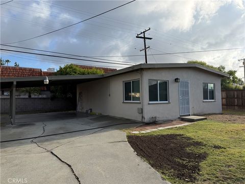 Photo of 5554 Riverside Dr, Chino, CA 91710 (MLS # CV26090283)