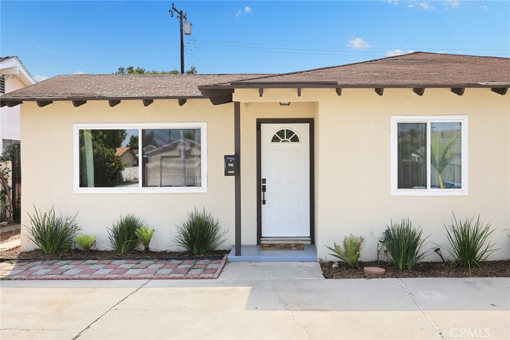 741 Frandale Avenue