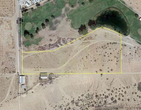 Photo of 6 Acres On Arrowhead Boulevard, Blythe, CA 92225 (MLS # 219144493DA)