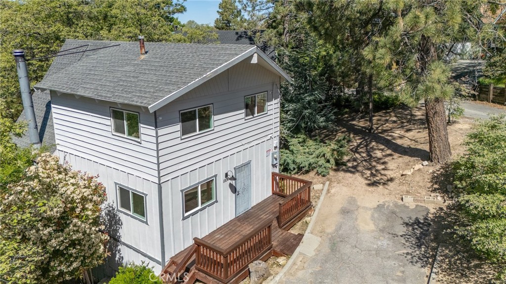 1106 Grass Valley Road