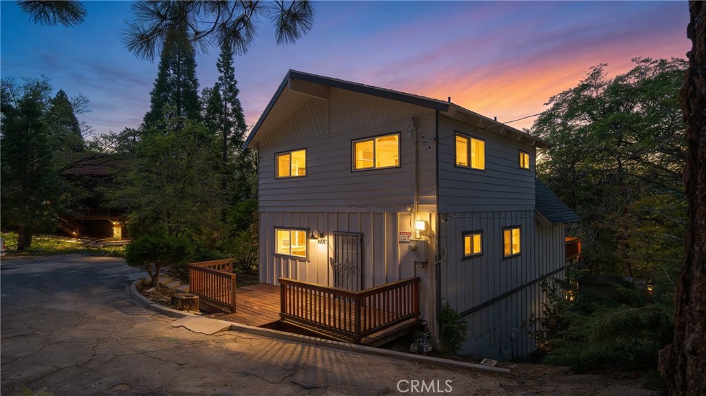 1106 Grass Valley Road