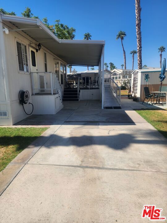 Rancho Casa Blanca - Manufactured In Park