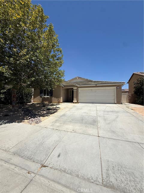 Photo of 15124 Audrey Drive, Lake Elsinore, CA 92530 (MLS # IG26121861)