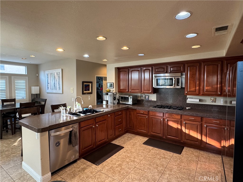 2900 Hidden Hills Way