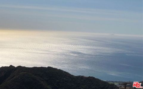 1 Piuma Road Malibu CA 90265