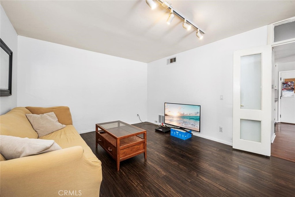 22994 Via Pimiento B3