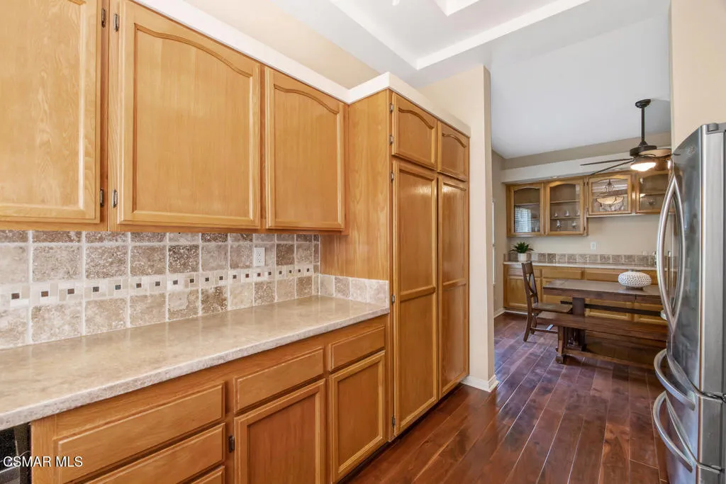 Westlake Village, California 91362, United States, 3 Bedrooms Bedrooms, ,3 BathroomsBathrooms,Residential,Active,161110