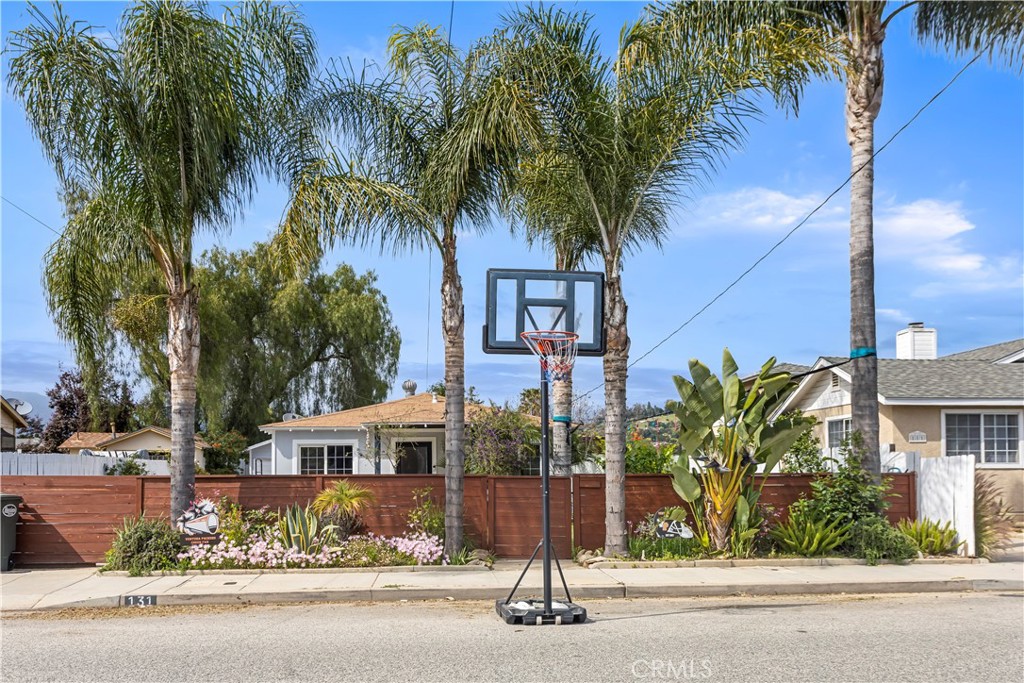 131 Larmier Avenue