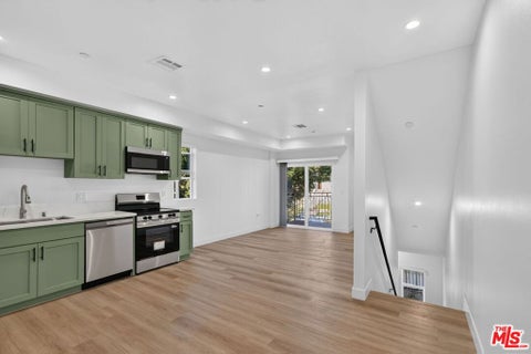 Photo of 1426 Pleasant Avenue #1/4, Los Angeles, CA 90033 (MLS # 26104364)