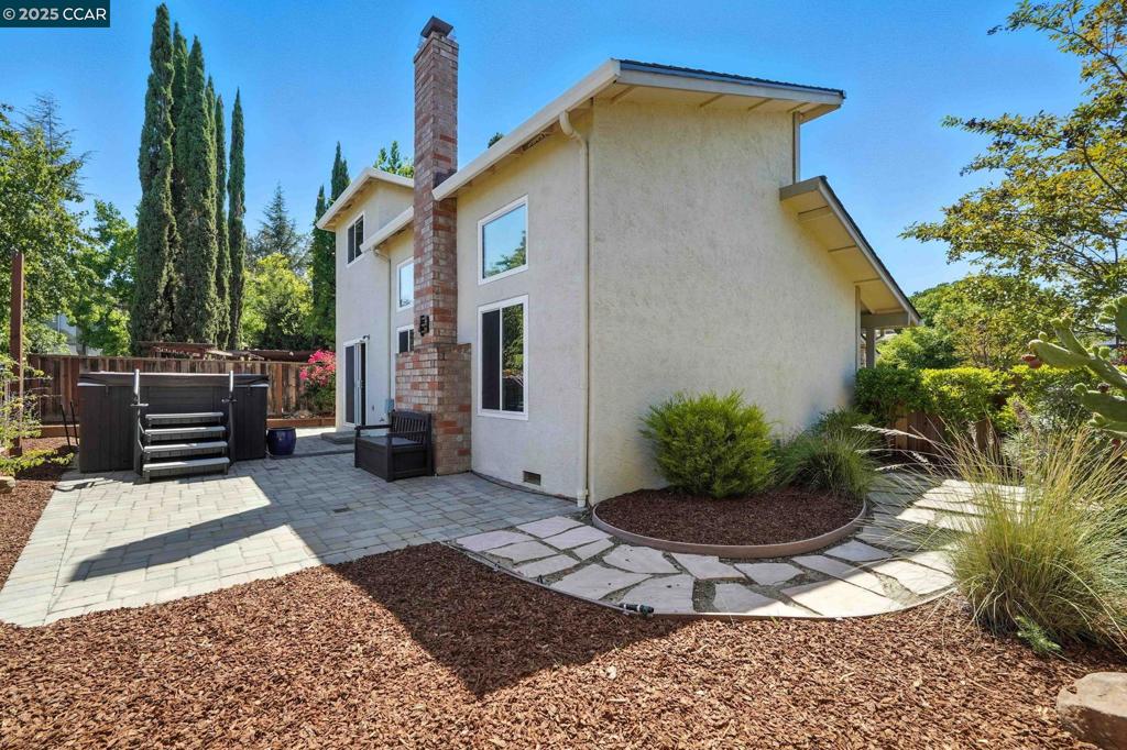 LIMERIDGE - Residential