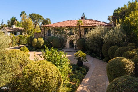Photo of 1466 San Pasqual Street, Pasadena, CA 91106 (MLS # P1-29390)