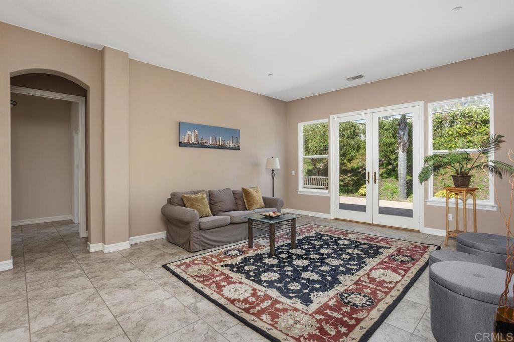 435 Sandalwood Court