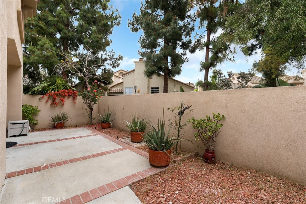 Las Palmas (LP) - Residential Lease