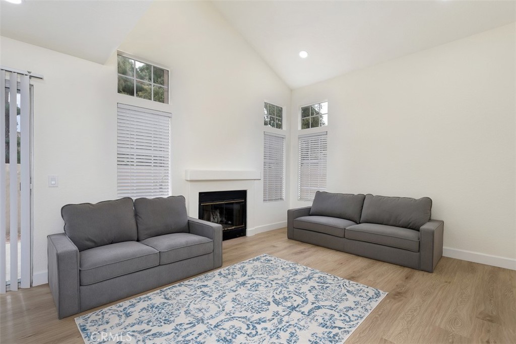 Las Palmas (LP) - Residential Lease