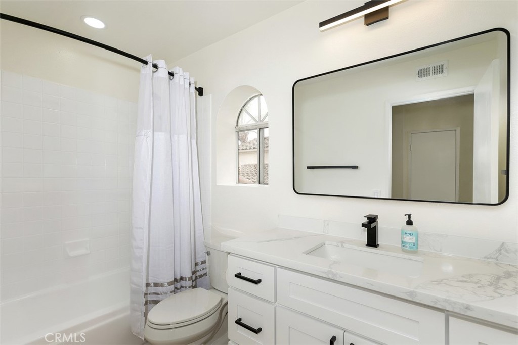 Las Palmas (LP) - Residential Lease