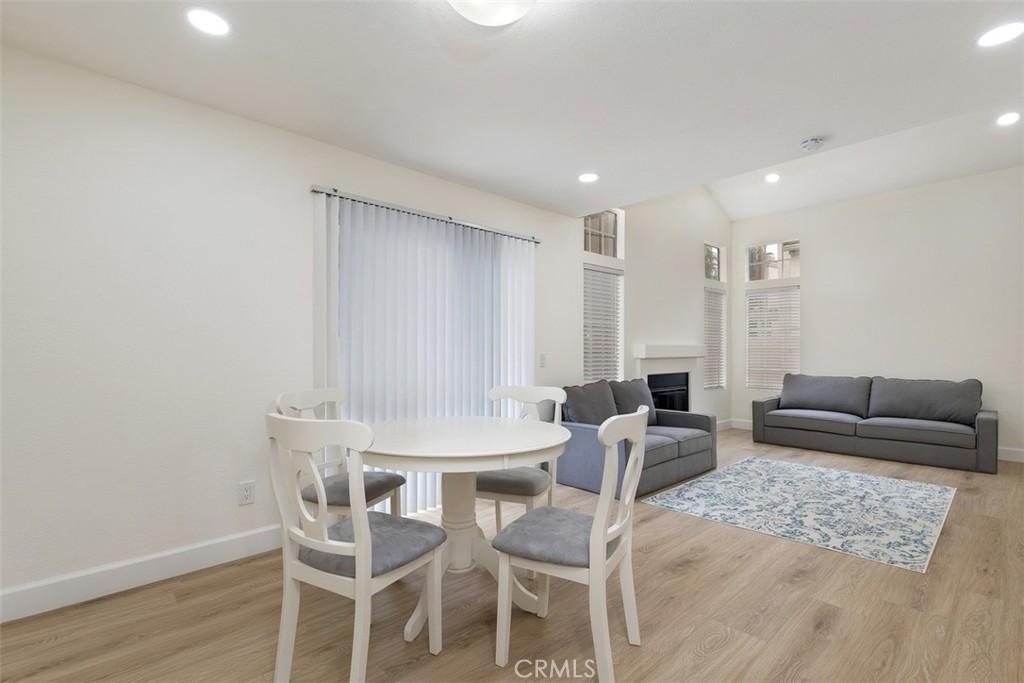 Las Palmas (LP) - Residential Lease