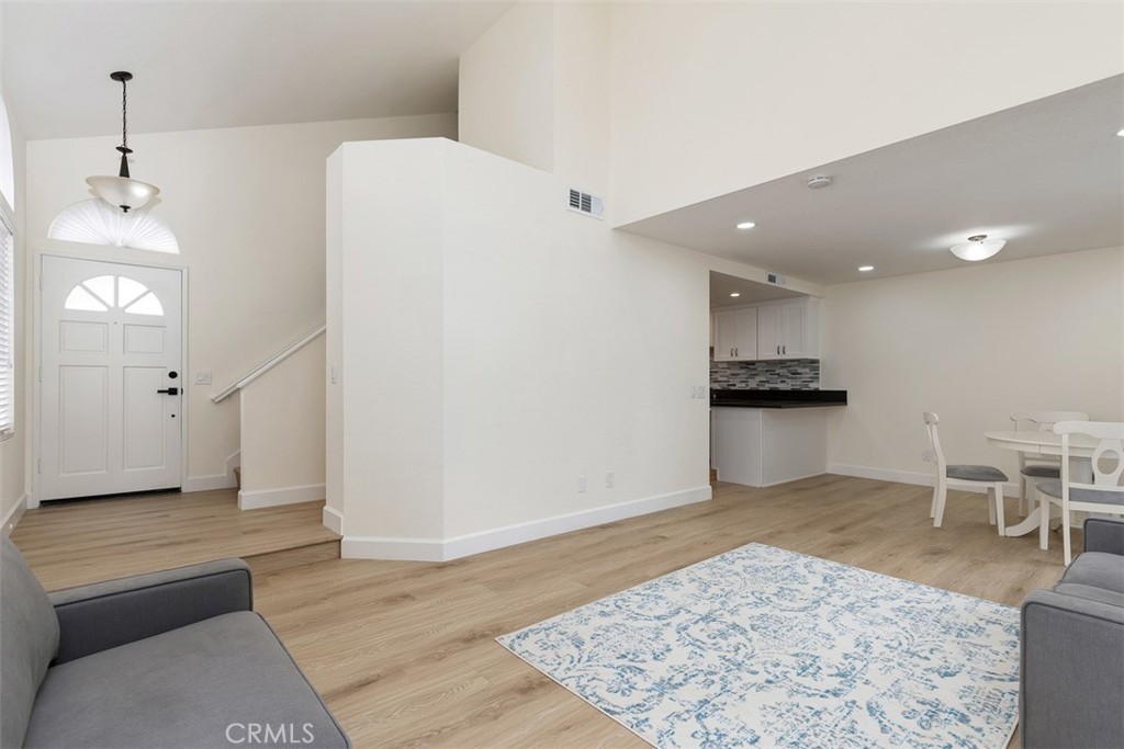 Las Palmas (LP) - Residential Lease