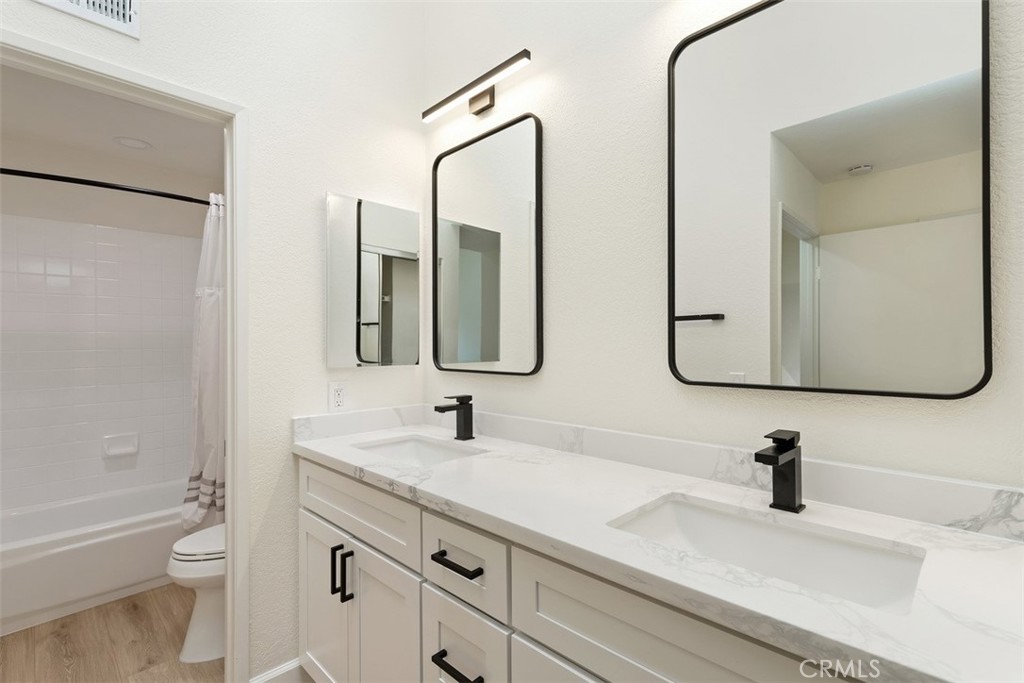 Las Palmas (LP) - Residential Lease