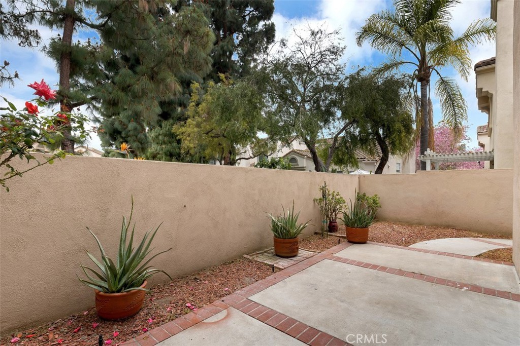 Las Palmas (LP) - Residential Lease