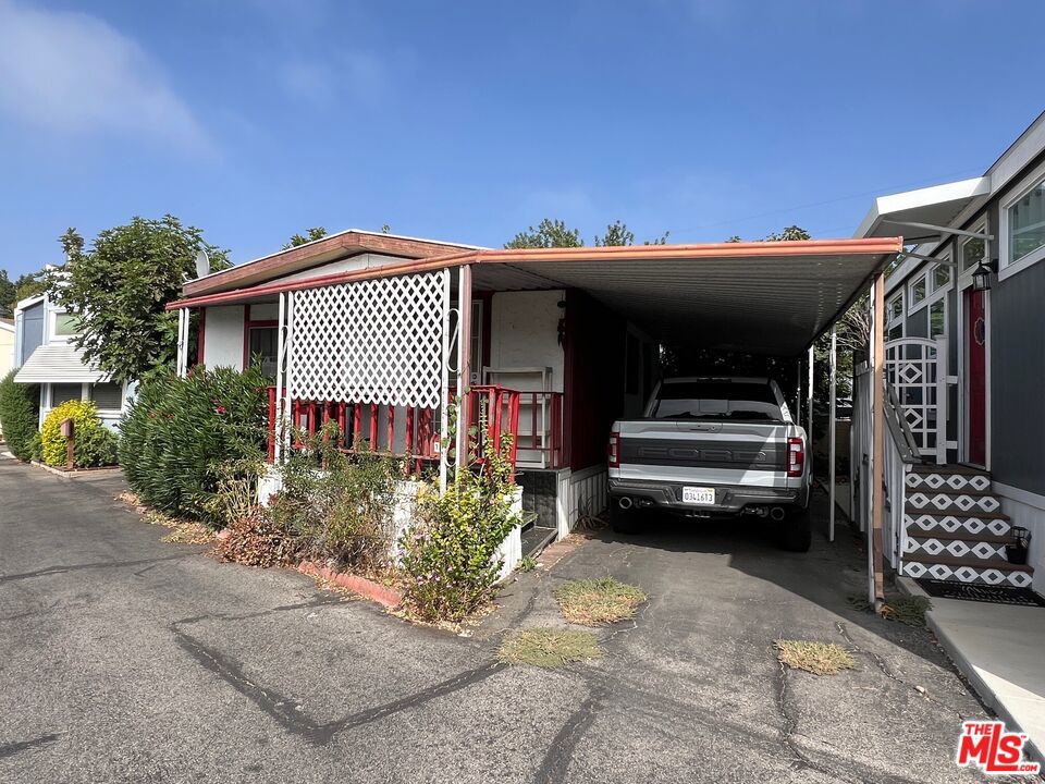 Probate Auction! This property will be offered at a live auction at the property site on Saturday, September 6, 2025 at 12:30 PM.This Mobile Home built in 1980 is Madison model with serial numbers are A10310V30MCA and B10310V30MCA and features +/-880 Sq Ft of living space. THIS MOBILE HOME MUST BE REMOVED FROM THE PARK. All bidders must be pre approved by the park prior to bidding. Contact the Mobile Home Park Manager for complete information. In order to bid on auction day, ALL BIDDERS MUST HAVE IN THEIR POSSESSION a cashier's check for $10,000 (MADE PAYABLE TO NDA INC.) and a blank personal check for the balance of the required 10% deposit (no exceptions). This Property is offered together with improvements thereon as is, where is, with no warranty expressed or implied. This is an "All Cash Sale" with a 45 day escrow period after offer acceptance. No Court Confirmation required!Estate of Nicholas Nashick.