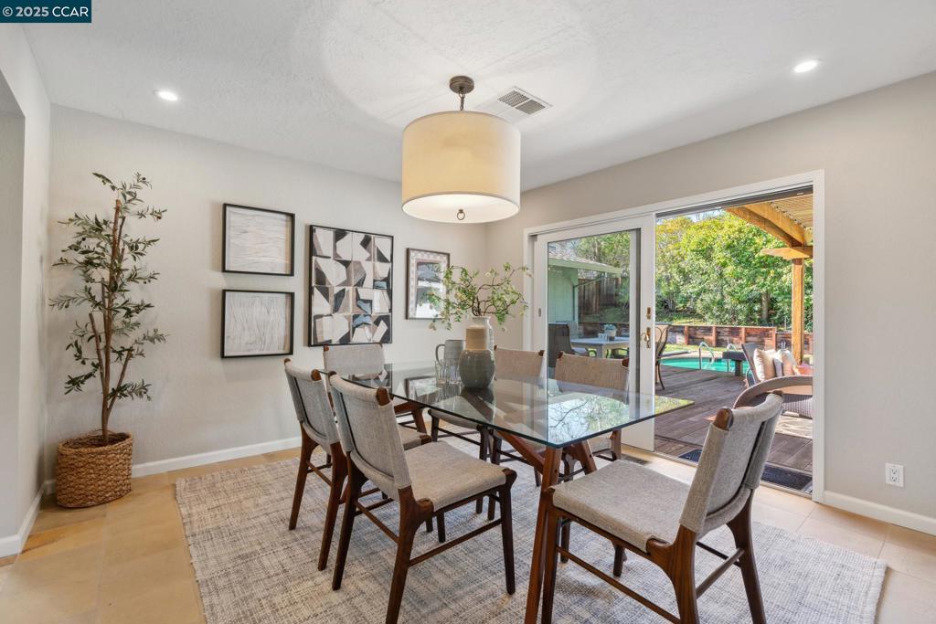 WALNUT HEIGHTS - Residential