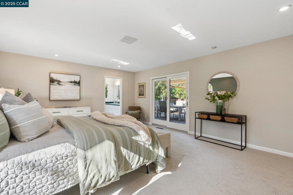 WALNUT HEIGHTS - Residential