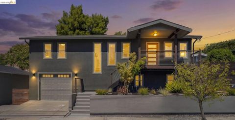 Photo of 1578 E 38th Street St, Oakland, CA 94602 (MLS # 41130474)