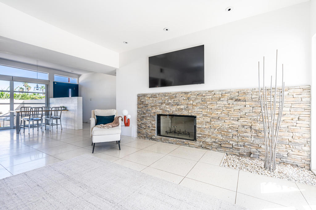 El Rancho Vista Estates - Residential